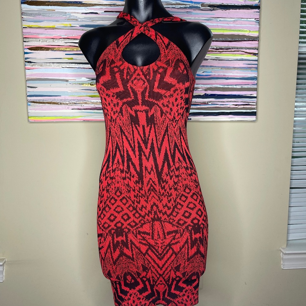 USED SUPER CUTE DRESS